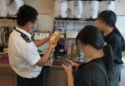 高顏值網紅茶飲 視覺盛宴下的健康隱憂